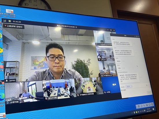 ad5c59339e8d422aa6f1323a9e607f7c