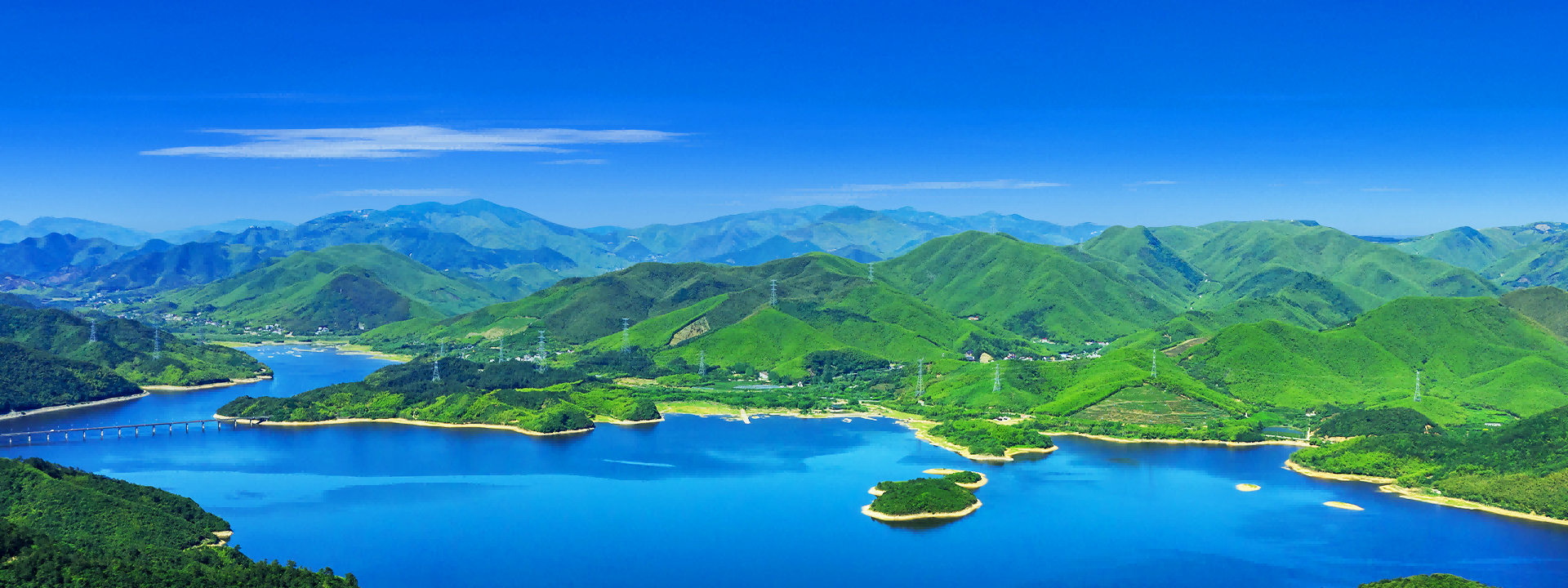 让天更蓝、山更绿、水更清，让生涯更美好